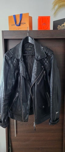 River Island skinnjacka storlek M