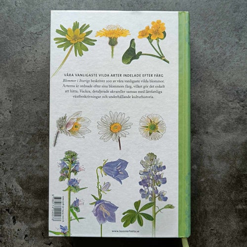 Blommor i Sverige : våra vanligaste vilda arter indelade efter färg 414 sidor