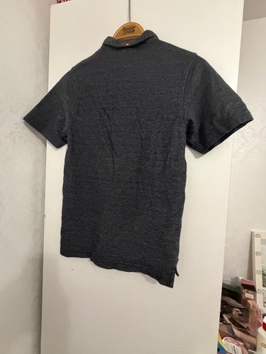 Lyle & Scott grå pikétröja, storlek S