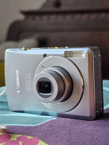 CANON IXUS 65 kompakt digitalkamera 6mp och 3x zoom