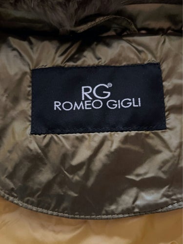Romeo Gigli-dunjacka