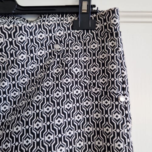 Joseph Ribkoff leggins med monokromatiskt tryck stl 38 / M