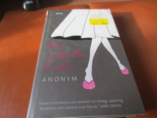 Den avklädda bruden - Anonym (2005)