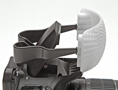 Bouncer/Diffusor för pop-up blixt