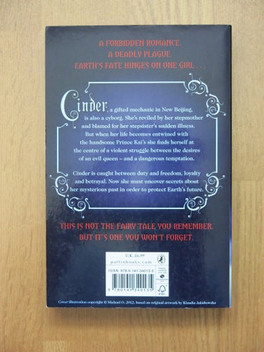 Cinder av Marissa Meyer, 2012