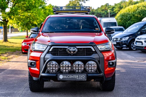 Toyota HiLux Dubbelhytt 2.8|4WD Automatisk|Drag|JBL|Kamera|204hk