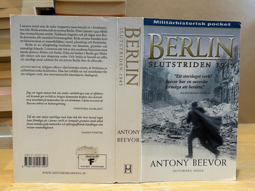 Berlin av Antony Beevor, bok, Very good plus
