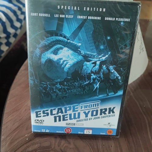Escape From New York (Special Edition) DVD ny inplastade