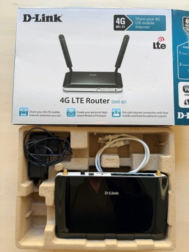 D-Link 4G LTE Router DWR-921