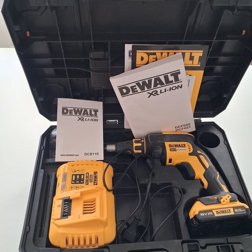 DeWalt DCF620NTgipsskruvdragare med laddare och batteri