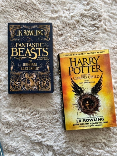 Böcker från Harry Potter-universumet (engelska)