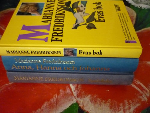 BOK, 3 STYCKEN BÖCKER AV MARIANNE FREDRIKSSON: EVAS BOK, SYNDAFLODEN, MM