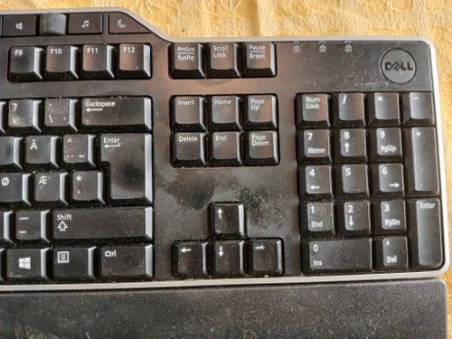 Dell KB212-B USB-tastatur m/håndleddstøtte – nordisk