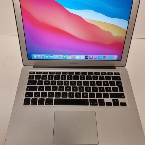 MacBook Air 13 (2015) i5/8GB/128GB/Bra batteri hälsa