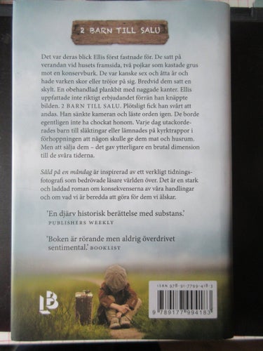 Inbunden bok: Såld på en måndag. Kristina Mc Morris. Nyskick! Måste läsas!