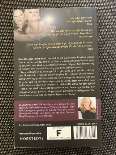 Alla var där av Lauren Weisberger, 2009
