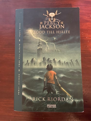 Percy Jackson, född till hjälte