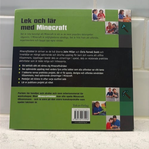 Minecraft-labbet av John Miller och Chris Fornell Scott