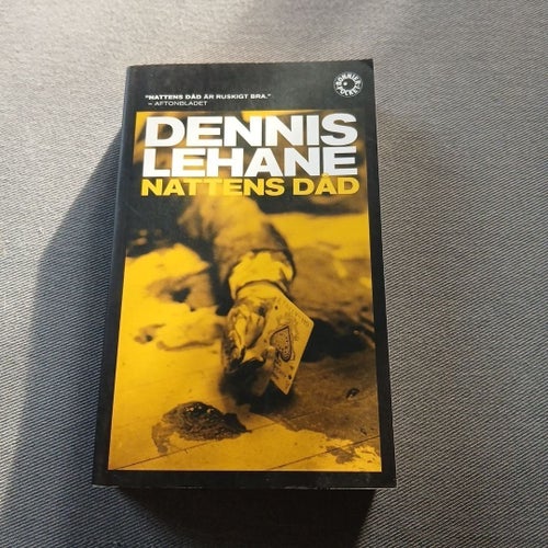 Nattens Dåd av Dennis Lehane
