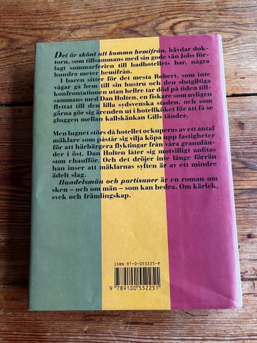 Handelsmän och partisaner av Klas Östergren, 1983