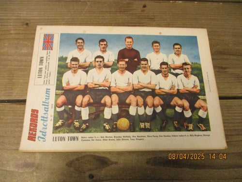 Tidningen REKORD Nr 27-1959, Lagbild Luton Town
