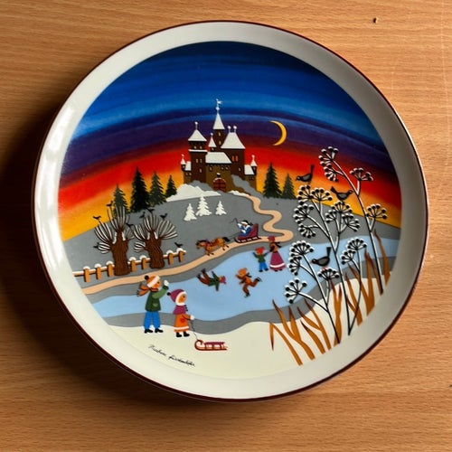 Reutter Barbara Furstenhofer WINTER I Porcelain Plate 7.75” Made In GermanyReutt