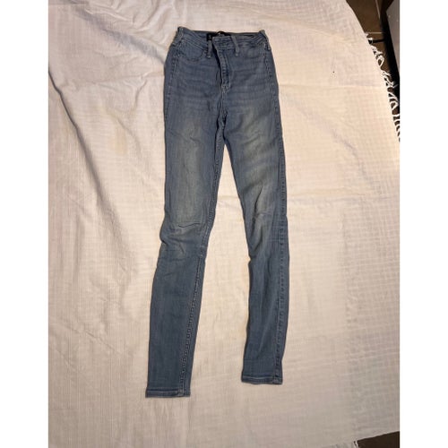 Hollister blåa jeans, storlek W25 L30