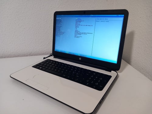 HP 15-g030no #TOUCHPAD DEFECT - AMD A6/8GB RAM - Laptop bärbar dator bærbar