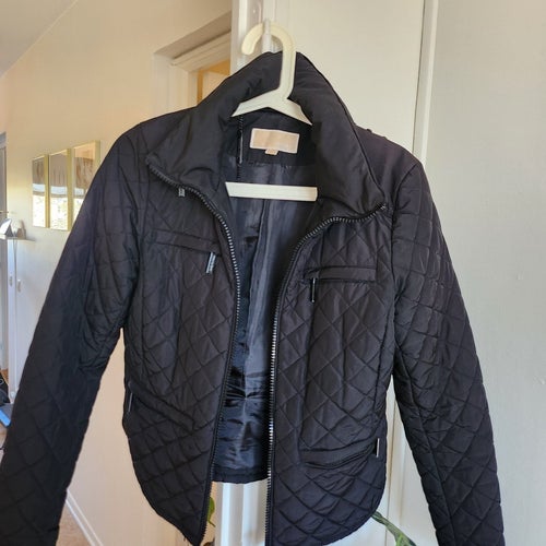 Michael Kors svart jacka, storlek M