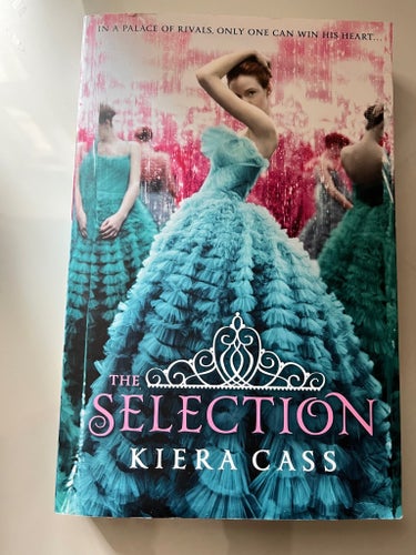 The Selection av Kiera Cass, 2012