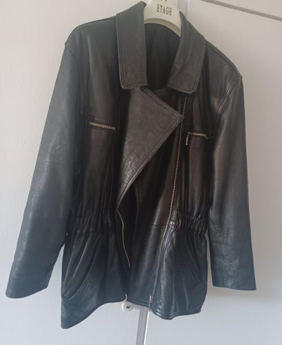 Svart skinnjacka 44/XL