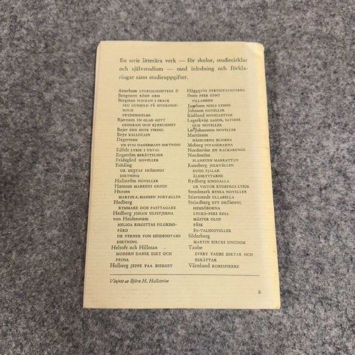 Harry Martinson - Nässlorna blommar