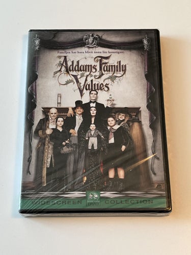 Addams family values (Angelica Huston & Raul Julia, 1993). Inplastad DVD