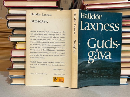 Gudsgåva av Halldor Laxness. Bok. Very Fine plus