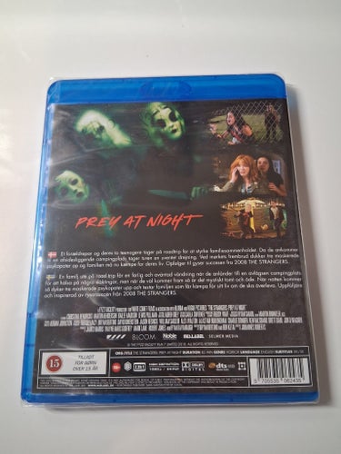 The strangers. Noble entertainment. Inplastad blu-ray.