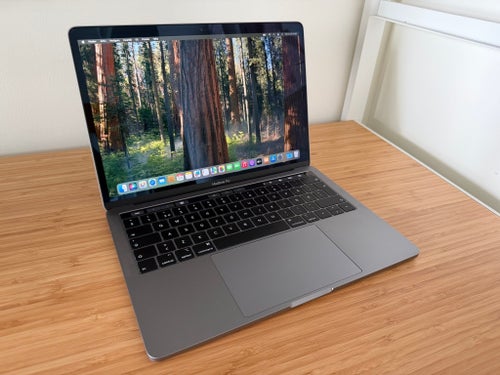 MacBook Pro 13”, 2018, Space Grey, i5, 8Gb ram, 250gb hårddisk, ingen laddare