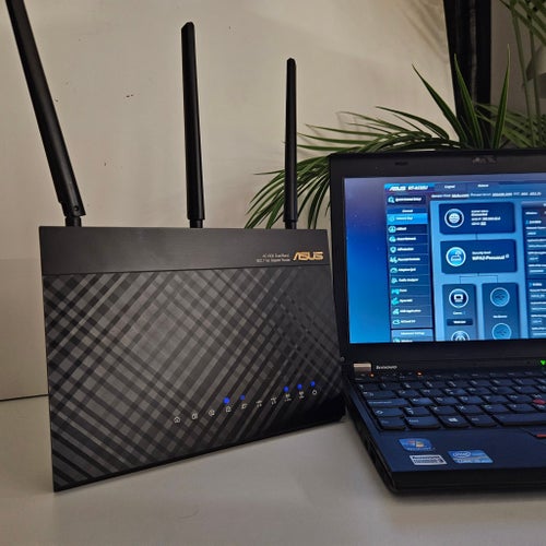 ASUS RT-AC68U AC1900 DualBand Gigabit Router Wifi