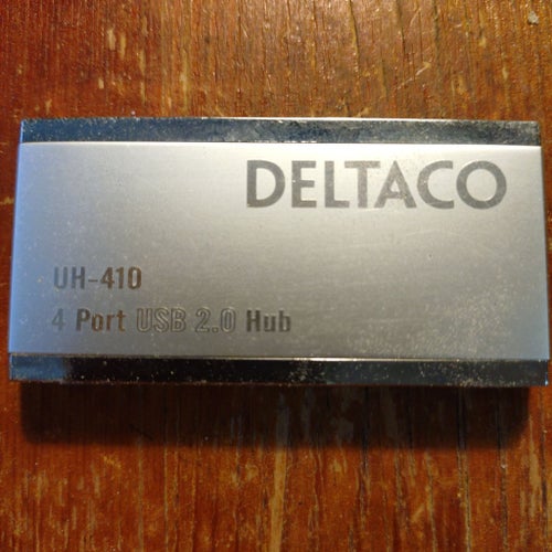DELTACO UH-410 4-portars USB 2.0 Hub
