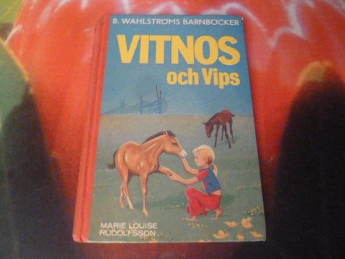 MARIE LOUISE RUDOLFSSON, VITNOS OCH VIPS , BOK, 1974
