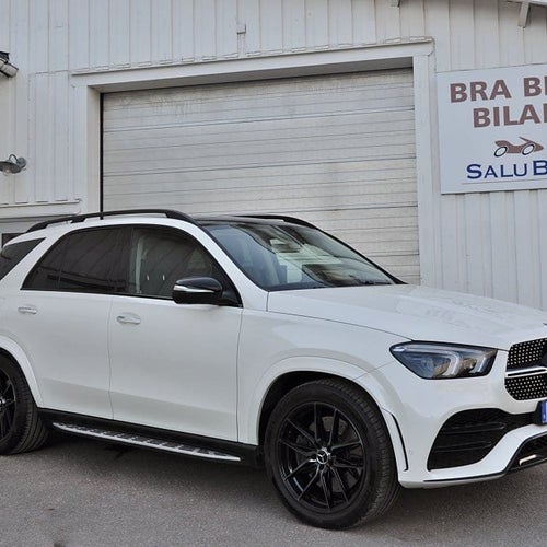 Mercedes-Benz GLE 450 4MATIC AMG 360º Burmester Pano Drag Massage Moms
