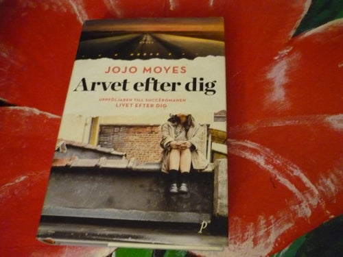 BOK, 3 STYCKEN BÖCKER, JOJO MOYES, HÅKAN NESSER, THOMAS BODSTRÖM