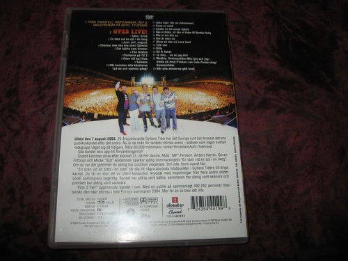 GYLLENE TIDER - EN SCEN VID EN PLATS I EN STAD GT25 LIVE DVD