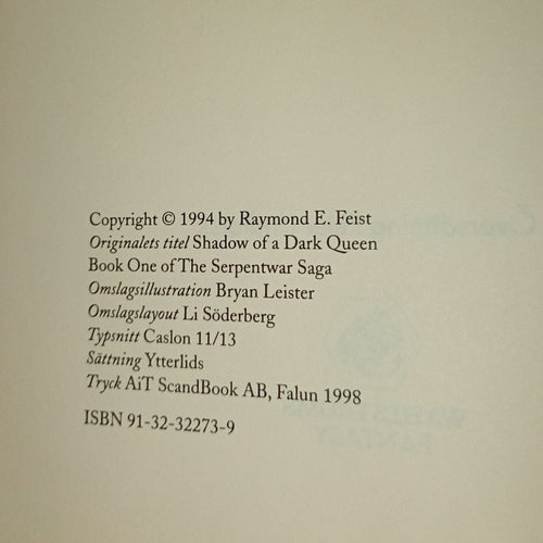 Skuggan av en mörk drottning av Raymond E. Feist, 1998