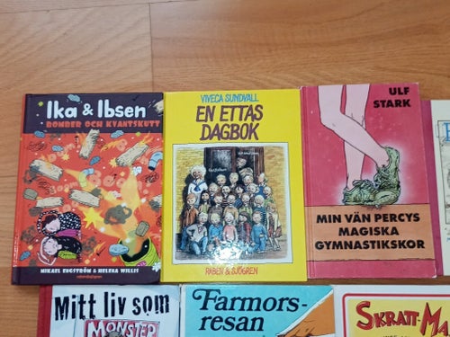 16 st böcker bla Farmors resan, En ettas dagbok, Mitt liv som monster...