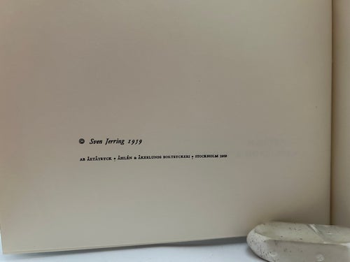 Gamla våglängder och nya kanaler av Sven Jerring, Very Fine plus