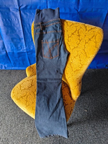 Mama Licious mörkblåa jeans, storlek 31