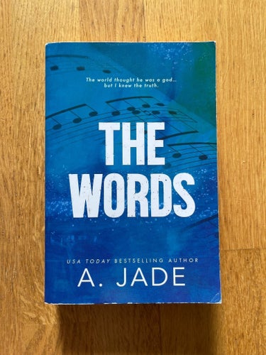 The Words av A. Jade, 2022