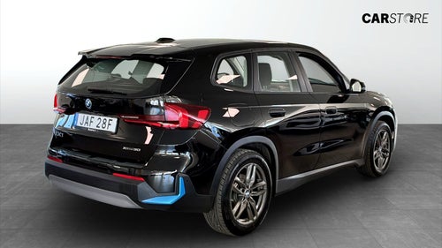 BMW iX1 xDrive30 306HK KAMERA NAVI MOMS