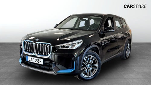 BMW iX1 xDrive30 306HK KAMERA NAVI MOMS