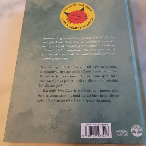 Rävunge bortblåst av Frida Nilsson, 2023
